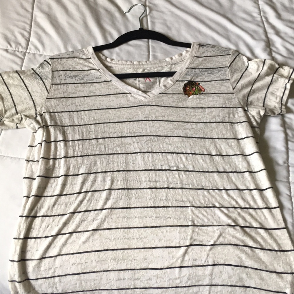 Blackhawks striped short sleeve